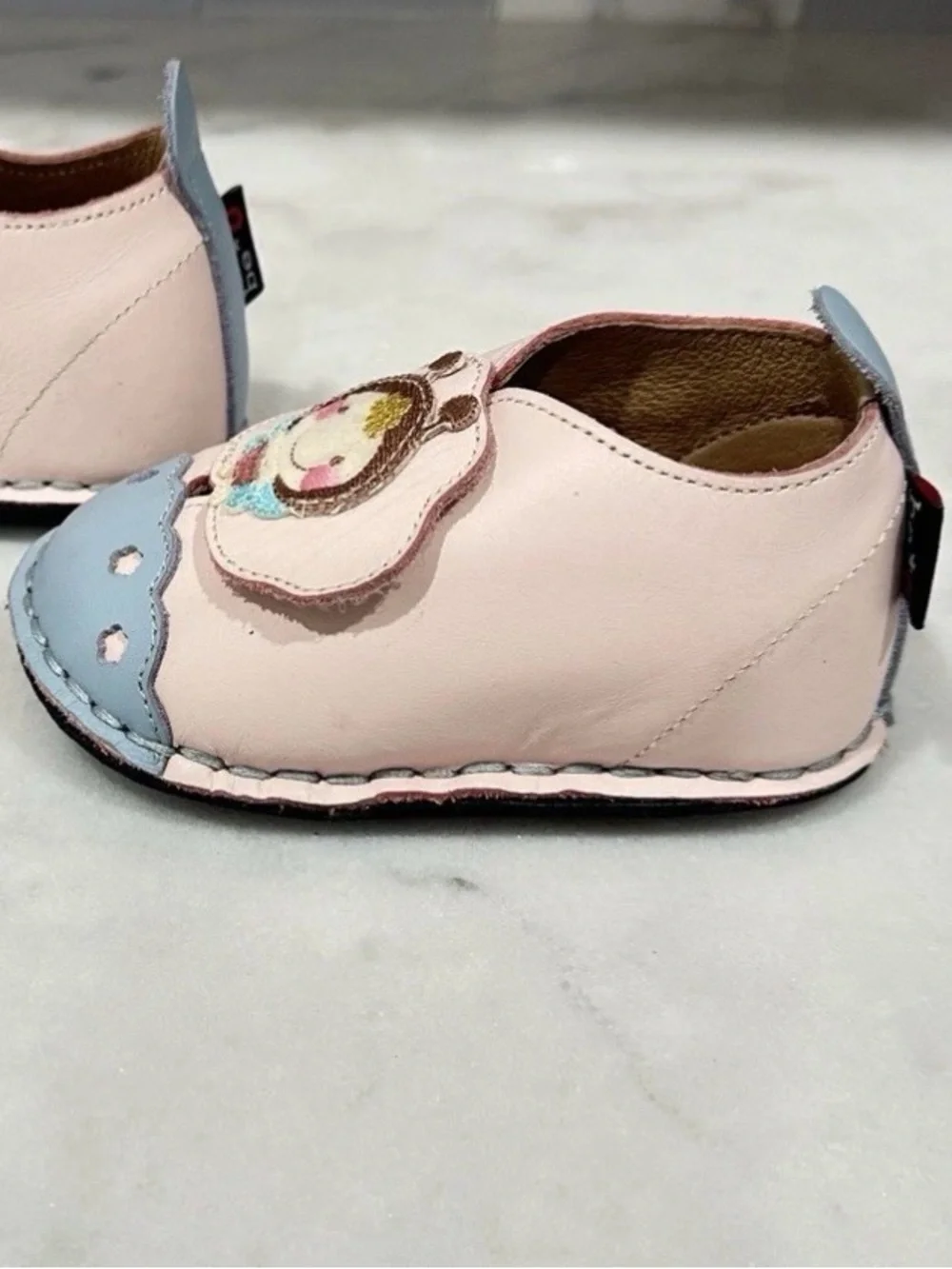 Baby Girls Pink & Light Blue Soft Leather Shoes Size 4/5 Butterfly Design